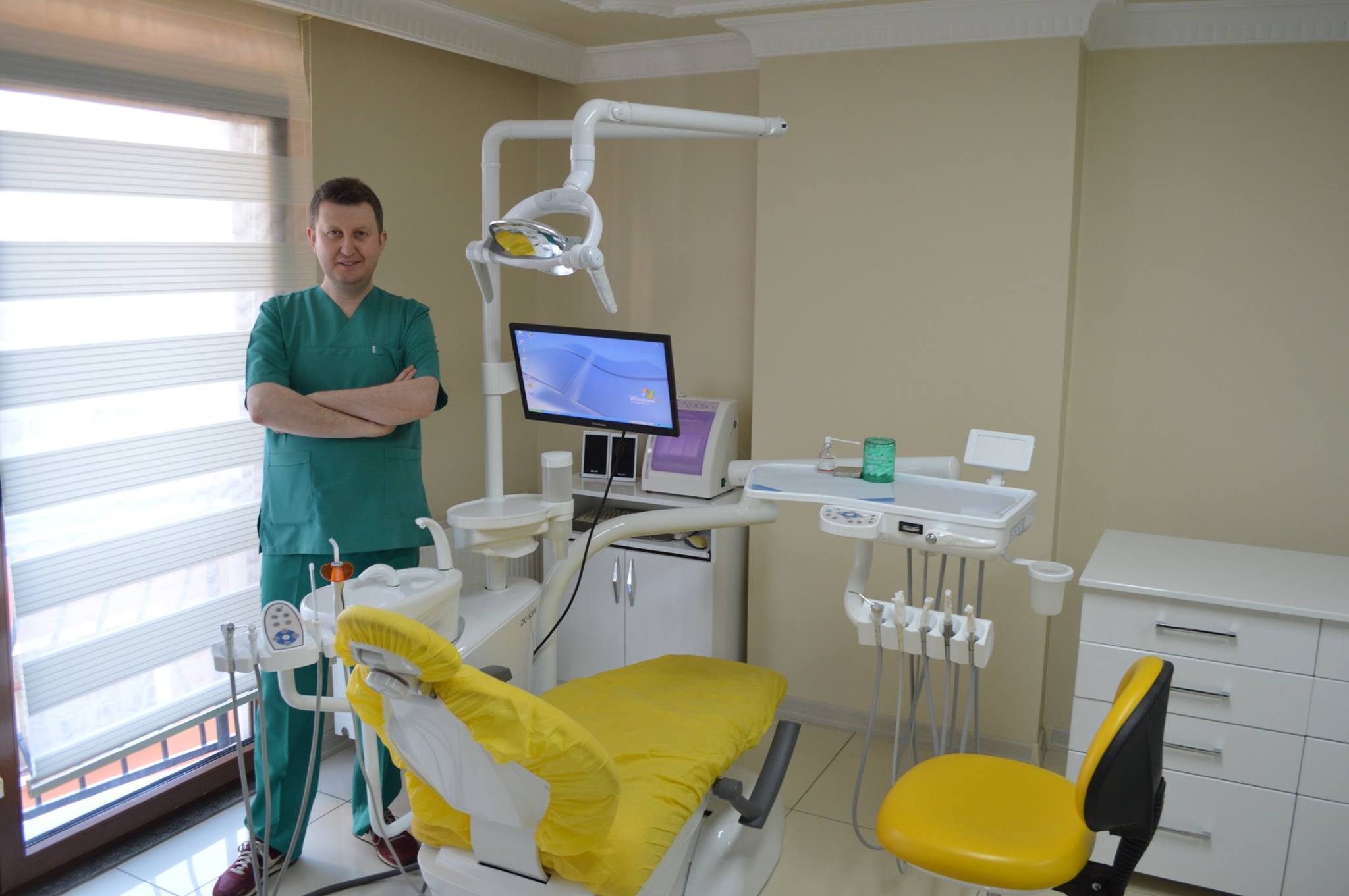 Dt. Fırat Keleş, GİRESUN, GÖRELE, Diş Hekimi