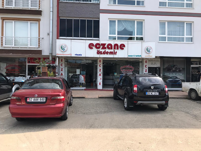 Özdemir Eczanesi (Piraziz), PİRAZİZ GİRESUN